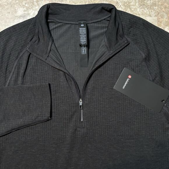 Lululemon Sweatshirt Mens Medium Black Metal Vent Tech Quarter Zip Golf Gym NEW - Picture 1 of 10